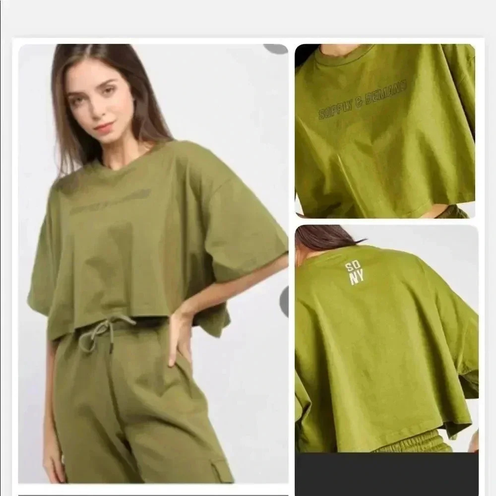 Supply & DEMAND GREEN OVERSIZED CROP‎ TOP
